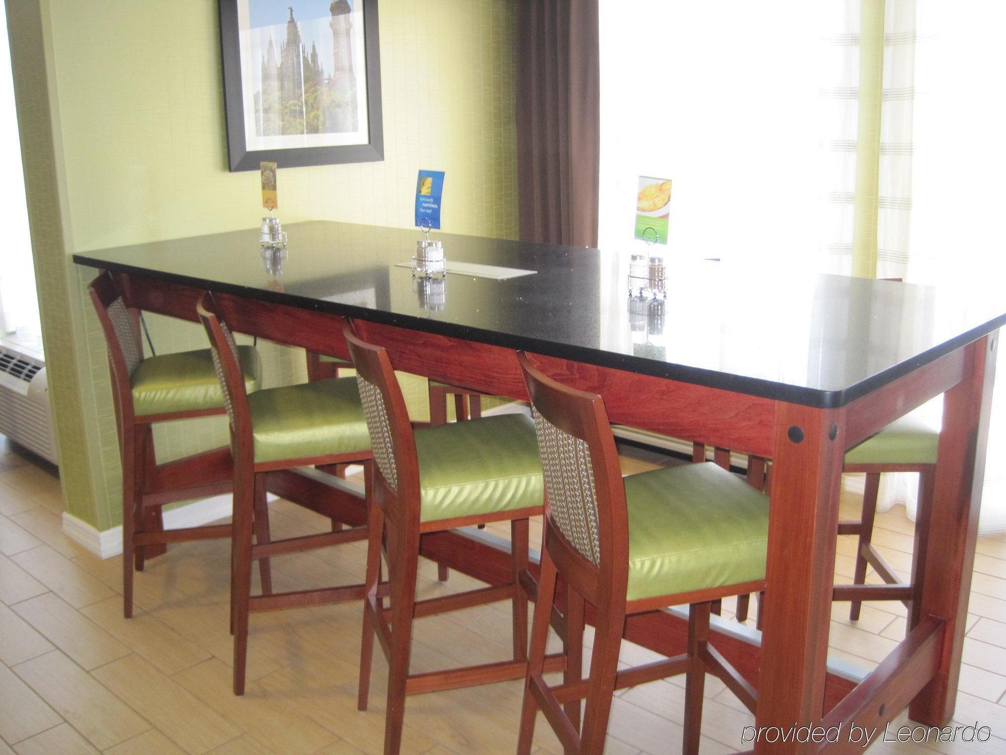 Holiday Inn Express & Suites Allentown-Dorney Park Area By Ihg Business bilde