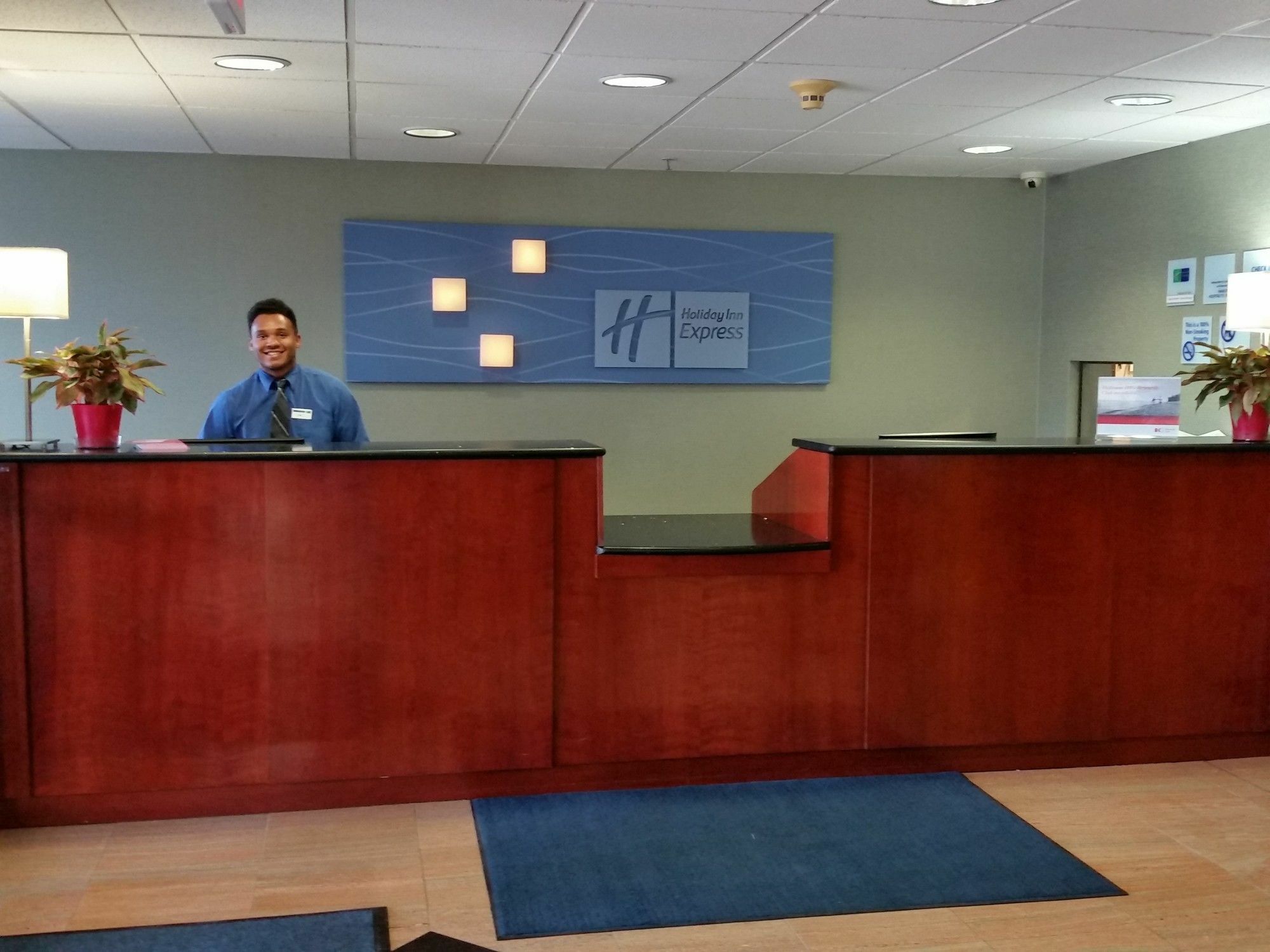 Holiday Inn Express & Suites Allentown-Dorney Park Area By Ihg Eksteriør bilde